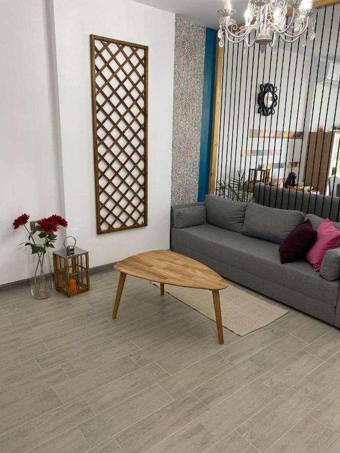 My Space Alezzi Navodari Exterior photo
